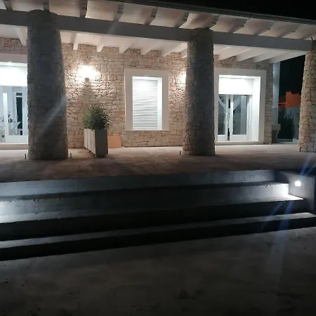 Civico57 *
